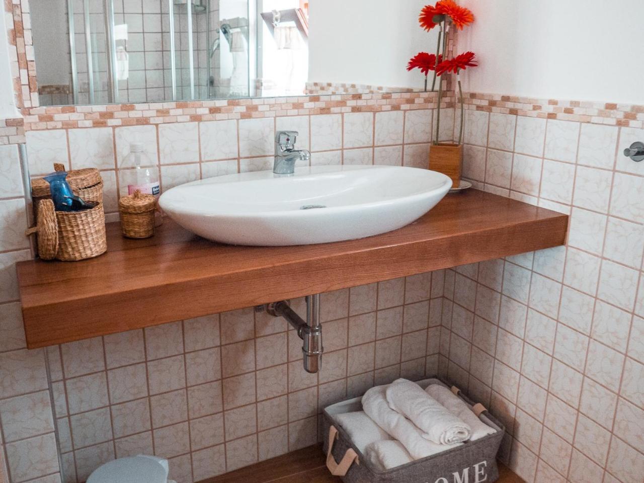 B&B A Casa Di Maybe Казерта Экстерьер фото